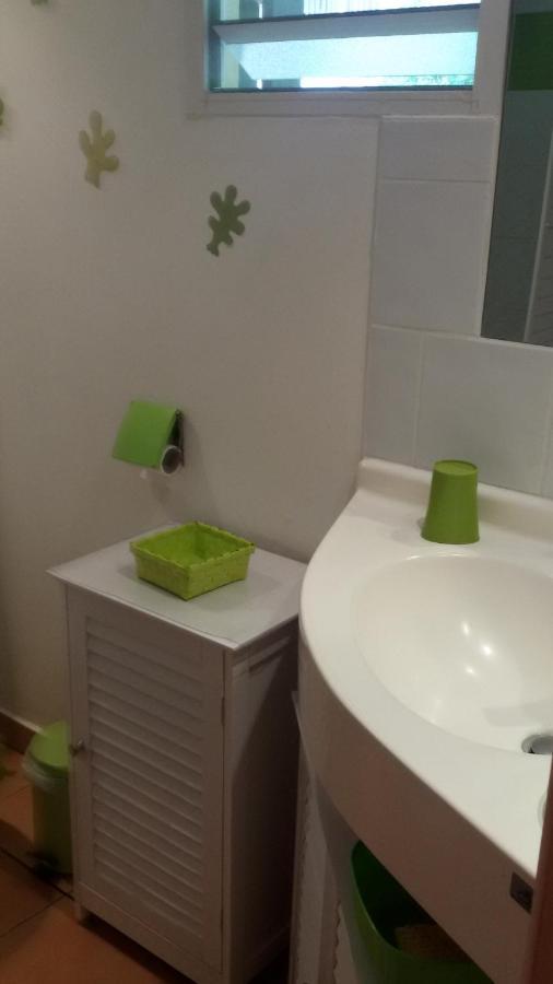סנטה-אנה Bigouz Residence La Plage De L'Anse Caritan מראה חיצוני תמונה