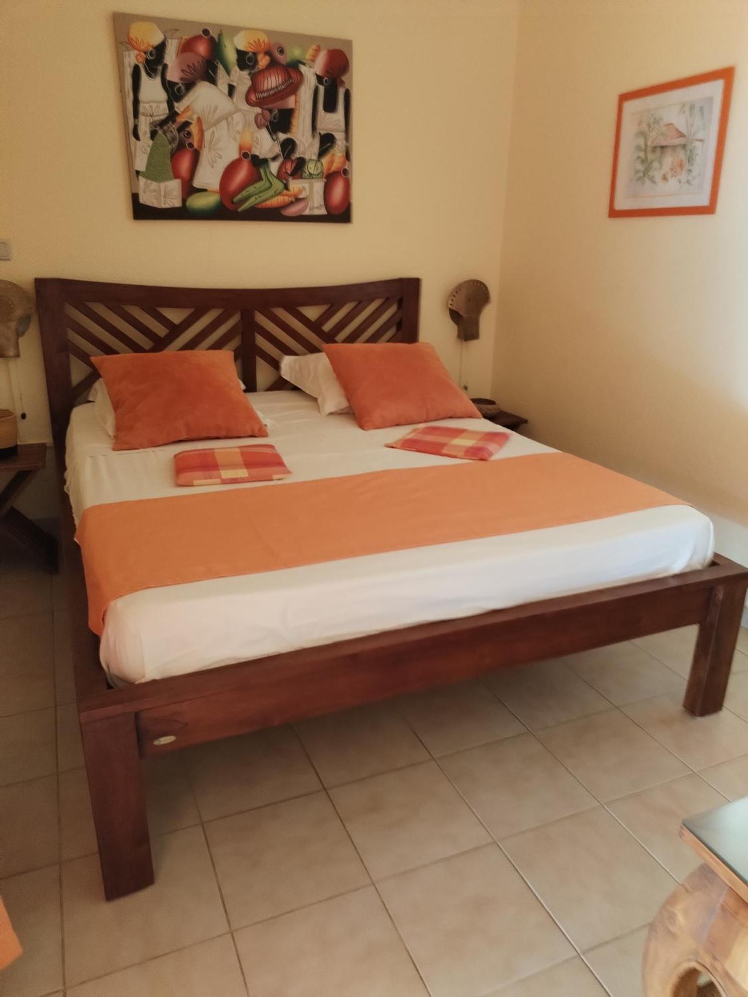סנטה-אנה Bigouz Residence La Plage De L'Anse Caritan מראה חיצוני תמונה